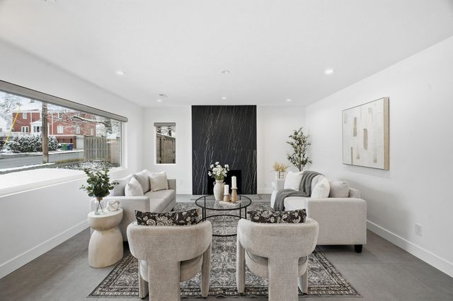 2114 S HATCH St, Spokane, WA 99203