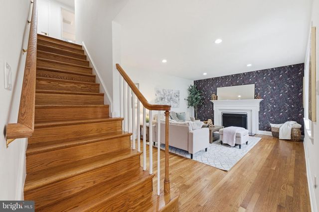 1716 MACON ST, Mclean, VA 22101