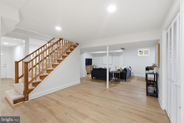 1716 MACON ST, Mclean, VA 22101