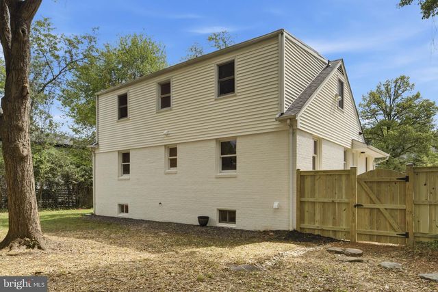1716 MACON ST, Mclean, VA 22101