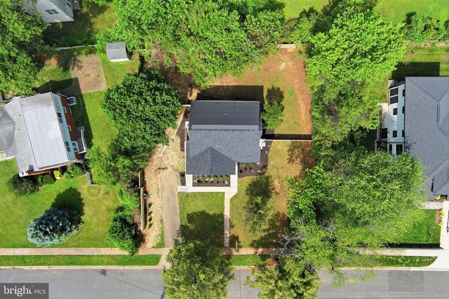 1716 MACON ST, Mclean, VA 22101