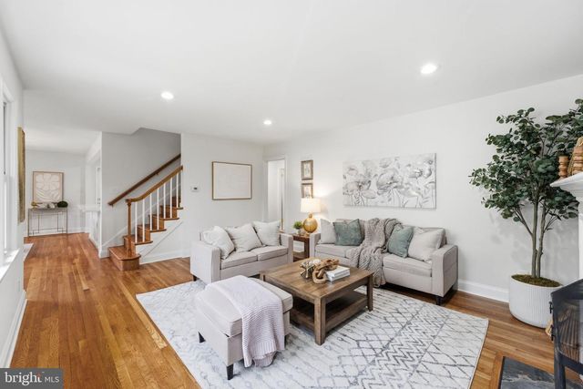 1716 MACON ST, Mclean, VA 22101