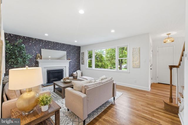 1716 MACON ST, Mclean, VA 22101