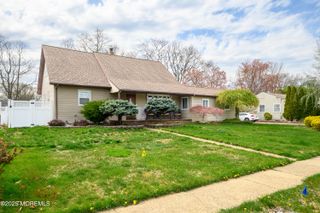 95 Salem Hill Road, Howell, NJ 07731