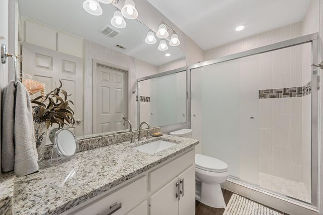 1707 Spyglass DR 110, Austin, TX 78746