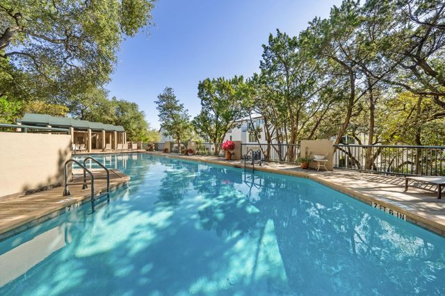1707 Spyglass DR 110, Austin, TX 78746