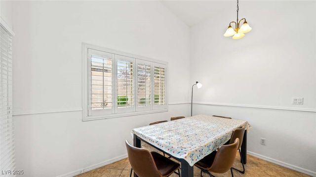 8033 Summer Harvest Avenue, Las Vegas, NV 89129