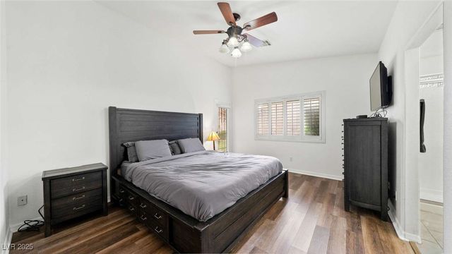 8033 Summer Harvest Avenue, Las Vegas, NV 89129