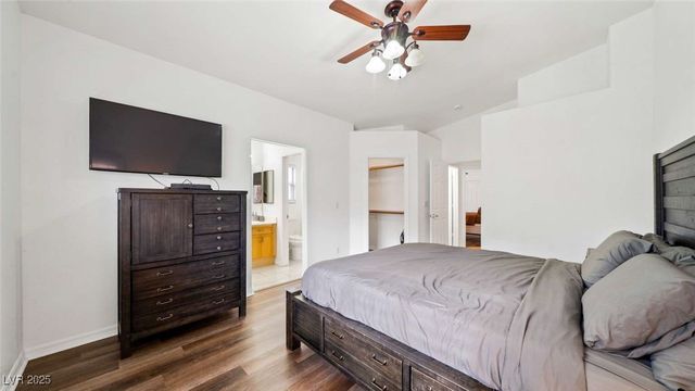 8033 Summer Harvest Avenue, Las Vegas, NV 89129