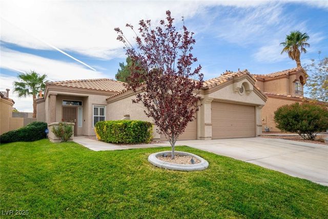 8033 Summer Harvest Avenue, Las Vegas, NV 89129