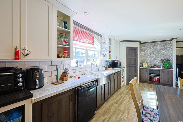 5330 Pebble Ln., Conway, SC 29526