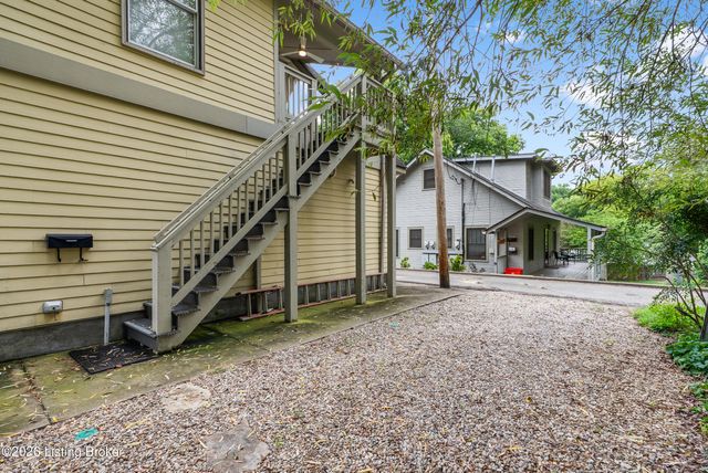 2229 Dearing Ct, Louisville, KY 40204