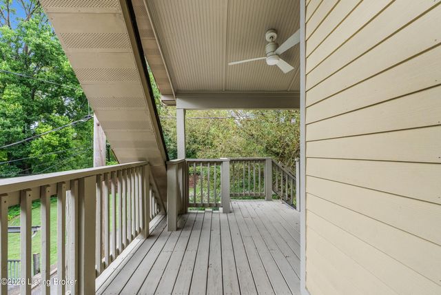 2229 Dearing Ct, Louisville, KY 40204