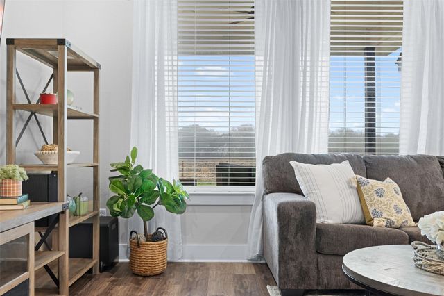 221 Brazos Bend, Snook, TX 77879