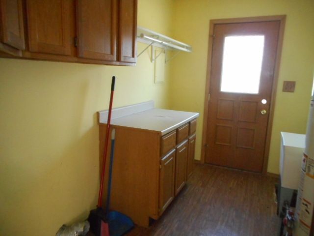 221 E Dickens Avenue, Northlake, IL 60164