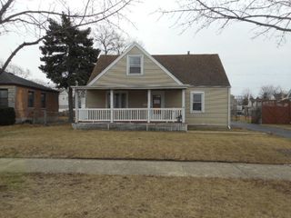 221 E Dickens Avenue, Northlake, IL 60164