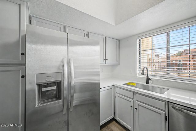 700 E MESQUITE Circle M129, Tempe, AZ 85288