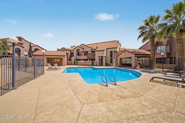 700 E MESQUITE Circle M129, Tempe, AZ 85288