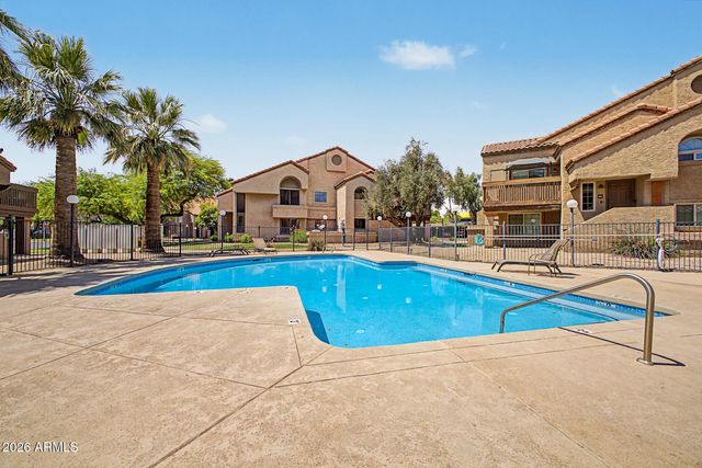 700 E MESQUITE Circle M129, Tempe, AZ 85288