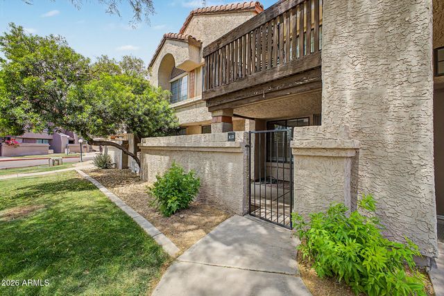 700 E MESQUITE Circle M129, Tempe, AZ 85288