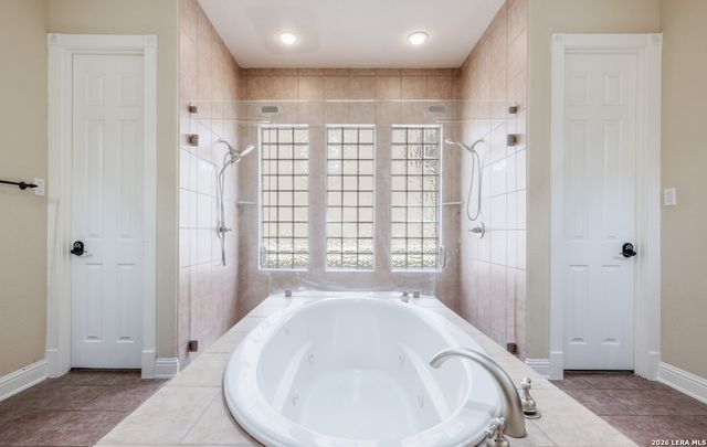 18211 Branson Falls, San Antonio, TX 78255