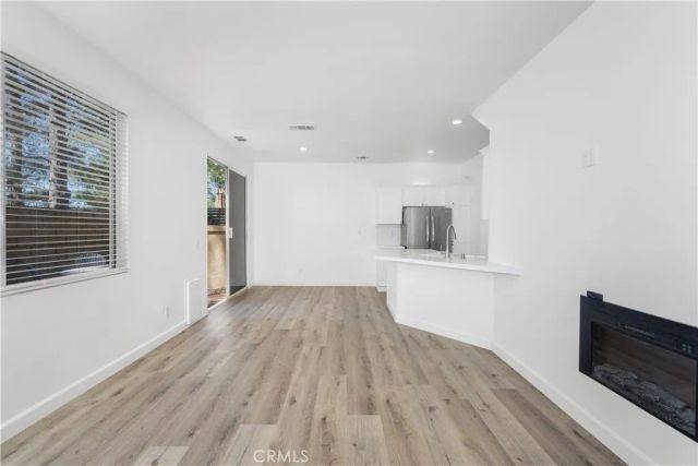 26939 Hillsborough Parkway 20, Valencia, CA 91354