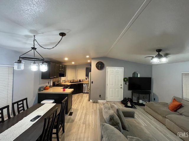 5715 Santa Cruz Road 37, Atascadero, CA 93422