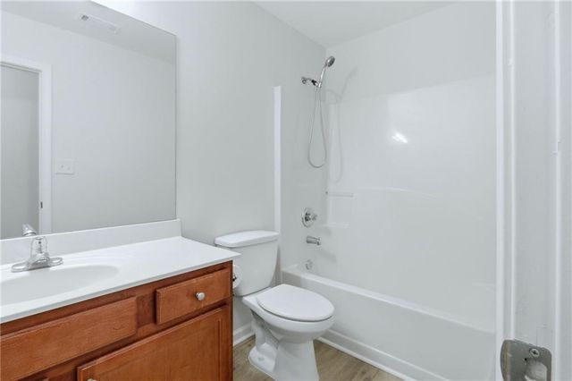 5689 Winter Bluff Way, Buford, GA 30518