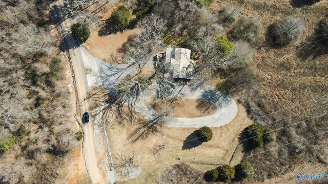 195 Benson Road, Scottsboro, AL 35769