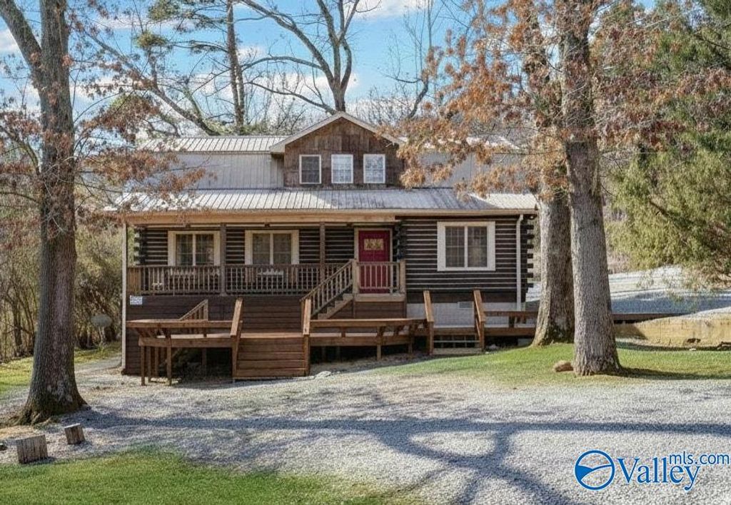 195 Benson Road, Scottsboro, AL 35769