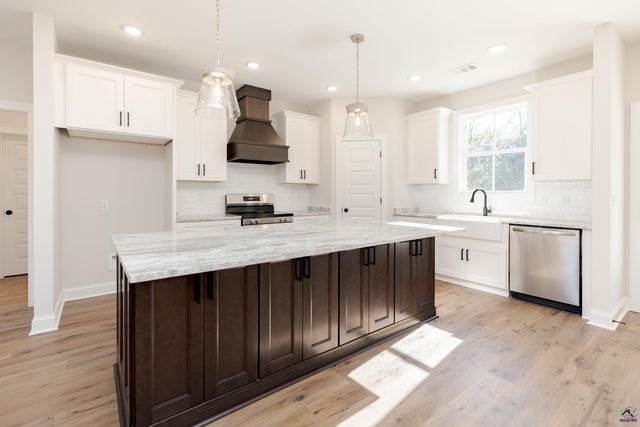 105 Parker Lane, Centerville, GA 31028