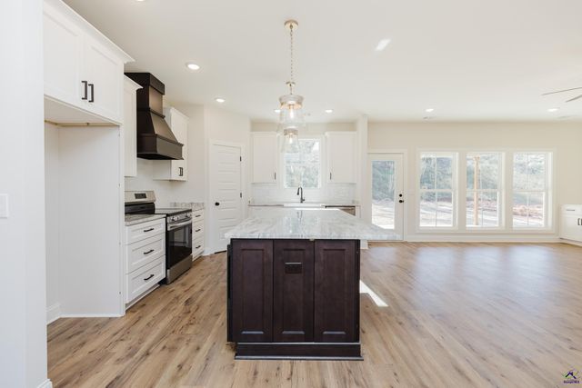 105 Parker Lane, Centerville, GA 31028