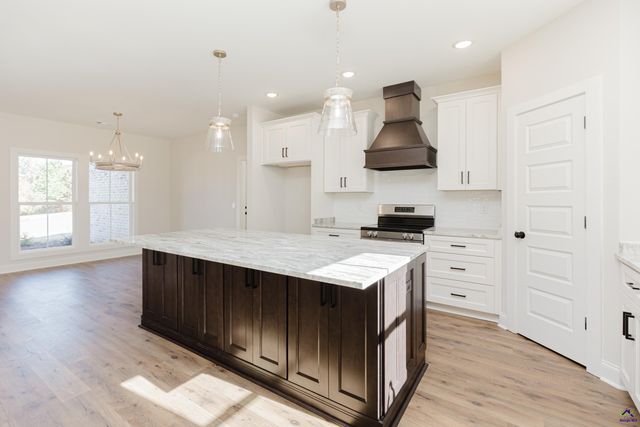 105 Parker Lane, Centerville, GA 31028