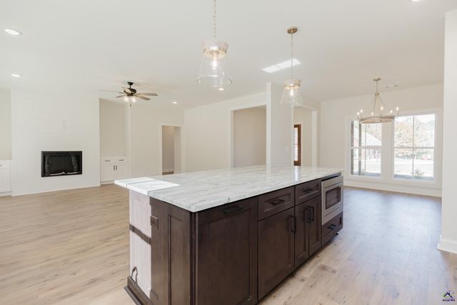 105 Parker Lane, Centerville, GA 31028