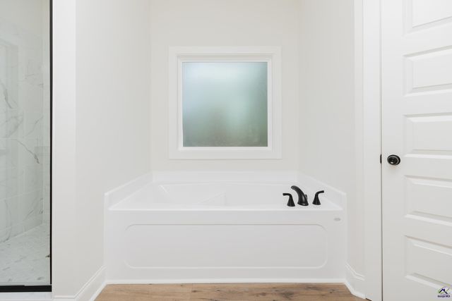 105 Parker Lane, Centerville, GA 31028