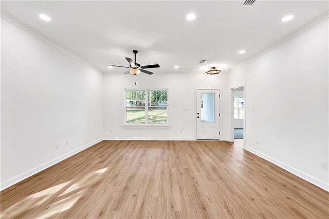 5171 Fairland Drive, Mobile, AL 36619