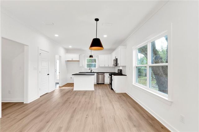 5171 Fairland Drive, Mobile, AL 36619