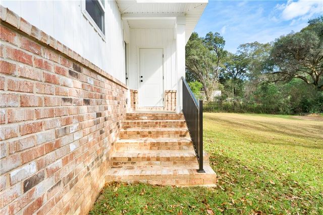 5171 Fairland Drive, Mobile, AL 36619