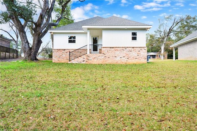 5171 Fairland Drive, Mobile, AL 36619