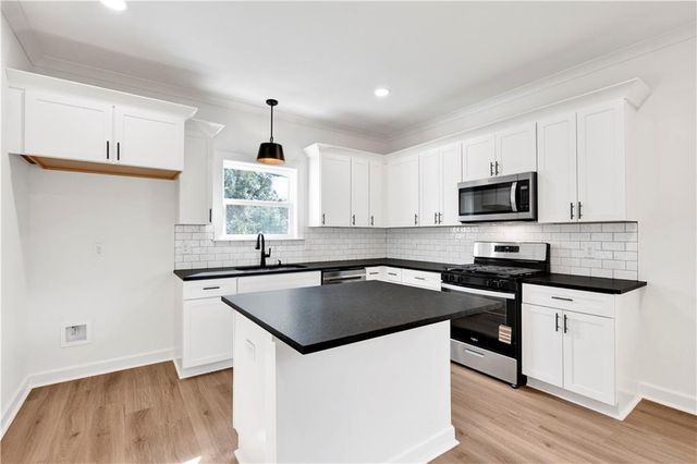 5171 Fairland Drive, Mobile, AL 36619