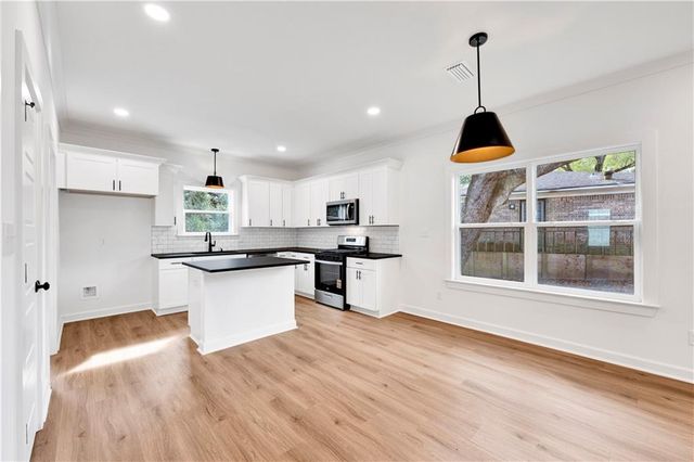 5171 Fairland Drive, Mobile, AL 36619