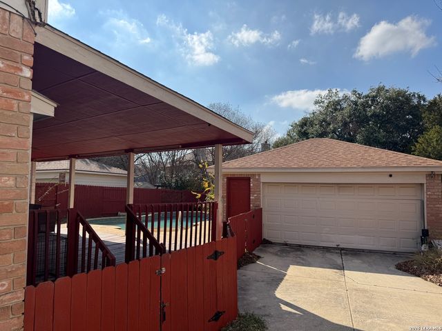 9911 Abe Lincoln, San Antonio, TX 78240