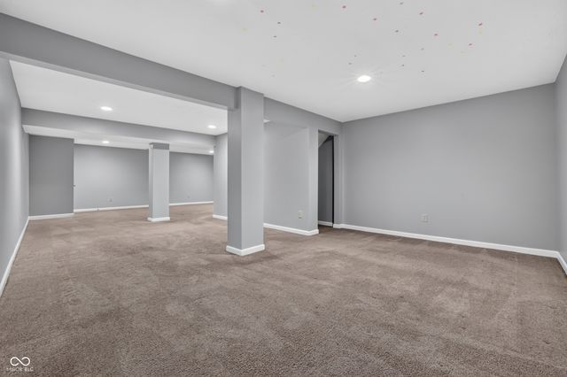 3102 Bent Timber, Indianapolis, IN 46268