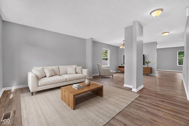 3102 Bent Timber, Indianapolis, IN 46268