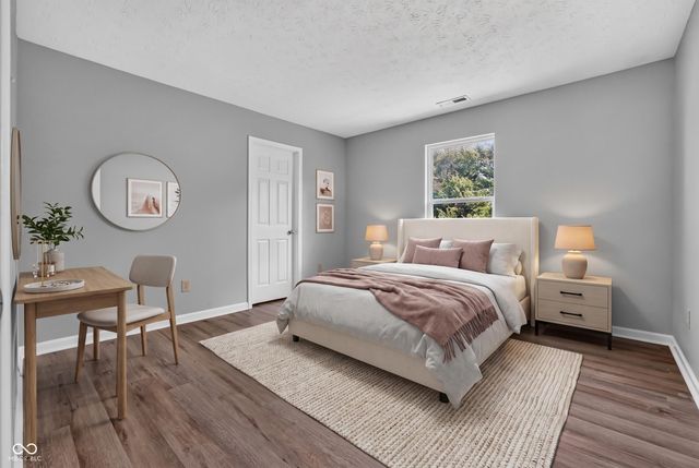 3102 Bent Timber, Indianapolis, IN 46268