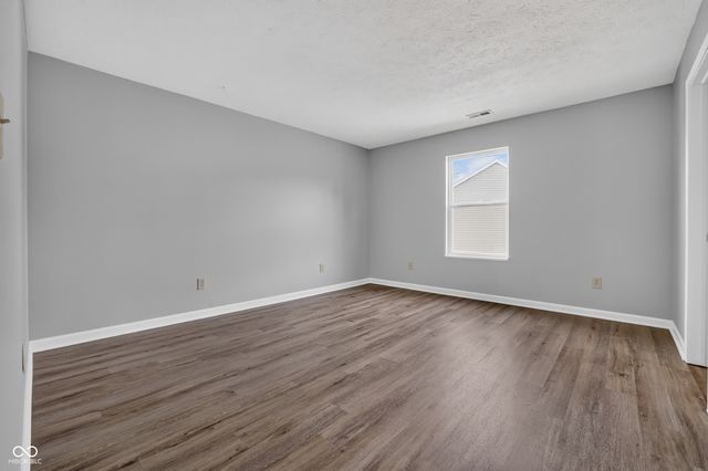 3102 Bent Timber, Indianapolis, IN 46268