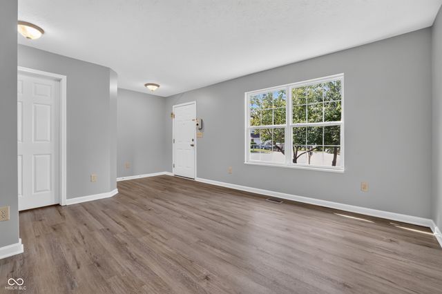 3102 Bent Timber, Indianapolis, IN 46268