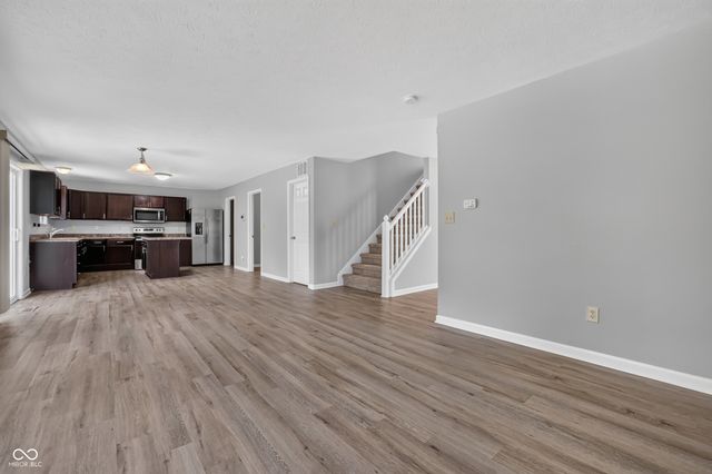 3102 Bent Timber, Indianapolis, IN 46268