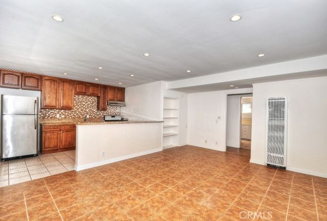 250 Cliff Drive 8, Laguna Beach, CA 92651