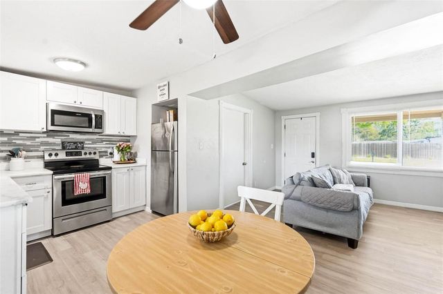 10480 111TH AVENUE, Largo, FL 33773